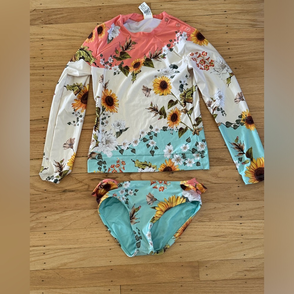 Stunning Agua Bendita Girls Swimsuit, Barely Worn.